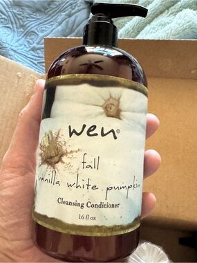 WEN Fall Vanilla White Pumpkin Cleansing Conditioner